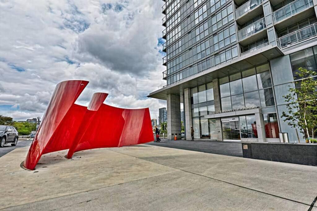 Luxury Downtown Lakeview & City View Condo Toronto Exterior photo