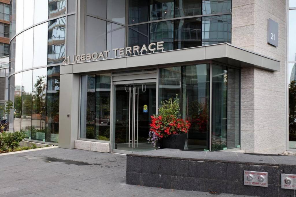 Luxury Downtown Lakeview & City View Condo Toronto Exterior photo